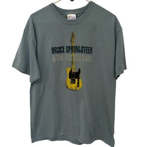 Vintage Bruce Springsteen & The E Street Band 2005 Graphic T-Shirt Size Large